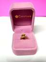 Caja joyero elegante de gamuza para anillo pequeña, color rosado. Caramelo