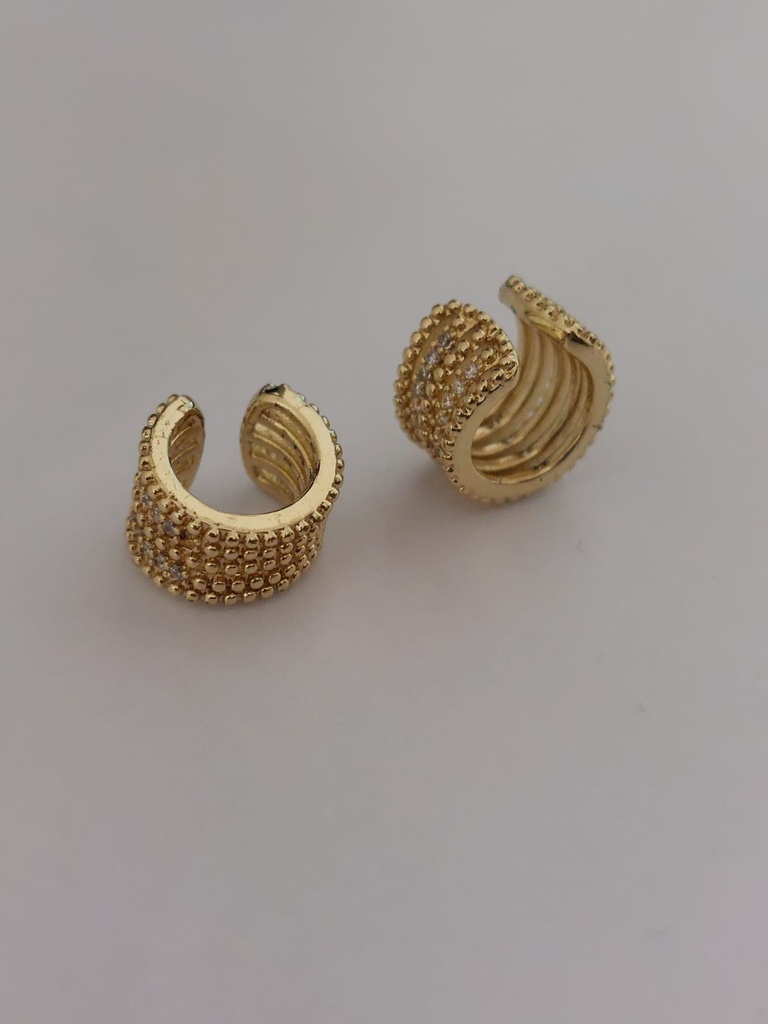 Cuff con piedritas dorado